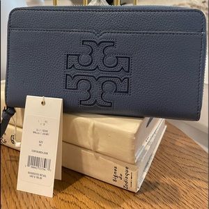Authentic Tory Burch leather wallet